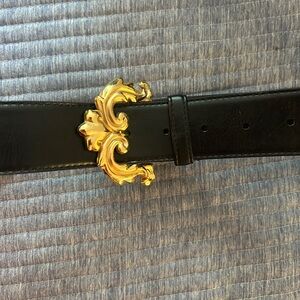 Donna Katz Elegant Black Belt with Gold Buckle
